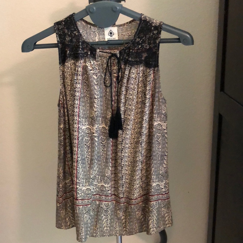 XS tunic. Stitch Fix. Blouse